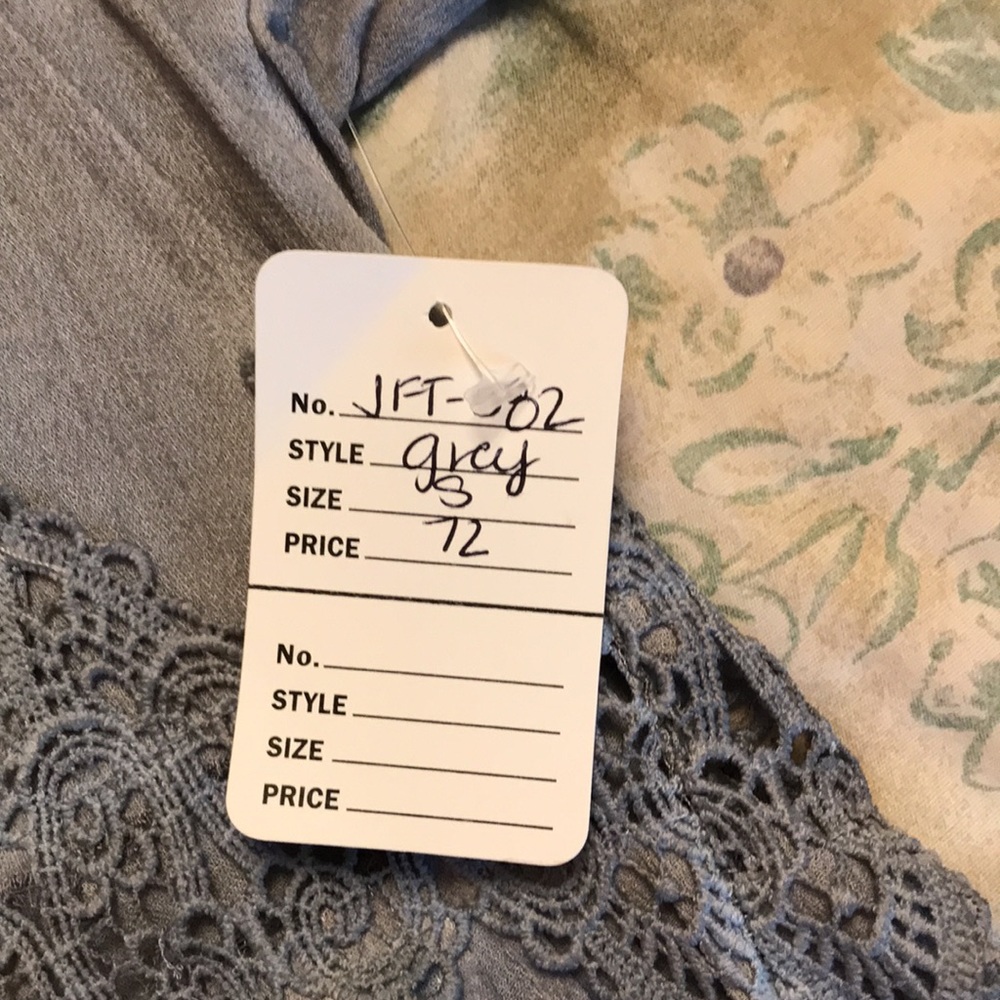 NWT POL Lady’s long sleeve top - Picture 7 of 7